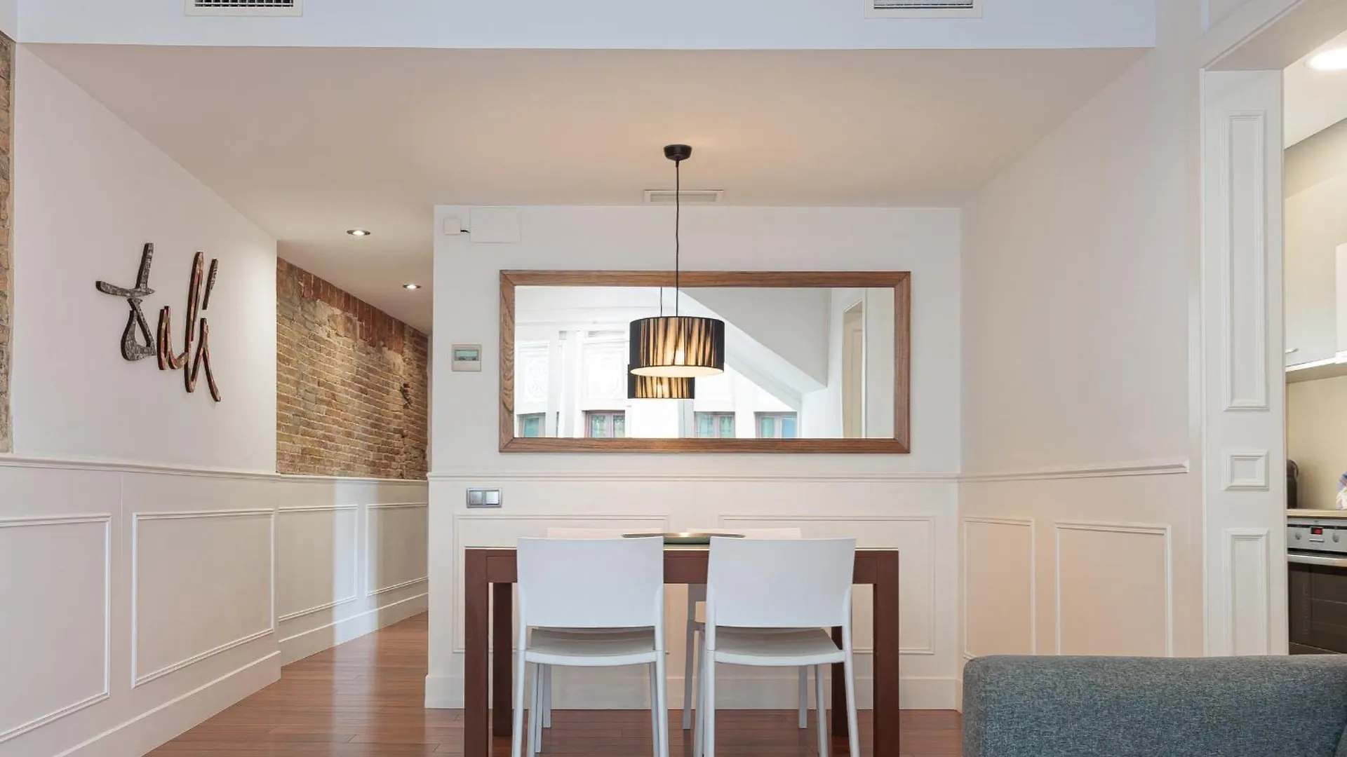 Enjoybcn Dali Apartments Barcelona