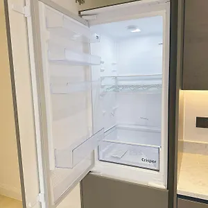 https://apt-luxury-modern-flat-near-center.cambridgehotelsuk.com