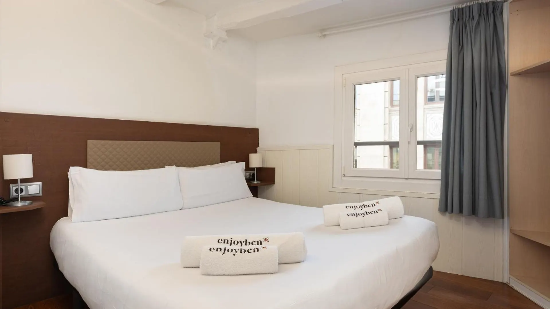 Enjoybcn Dali Apartments Barcelona