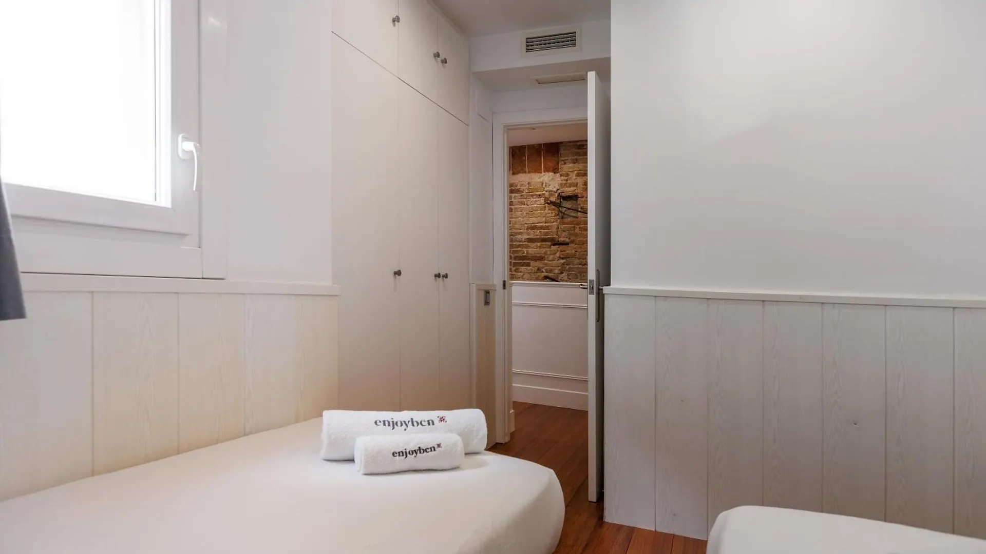 Enjoybcn Dali Apartments Barcelona 0*,
